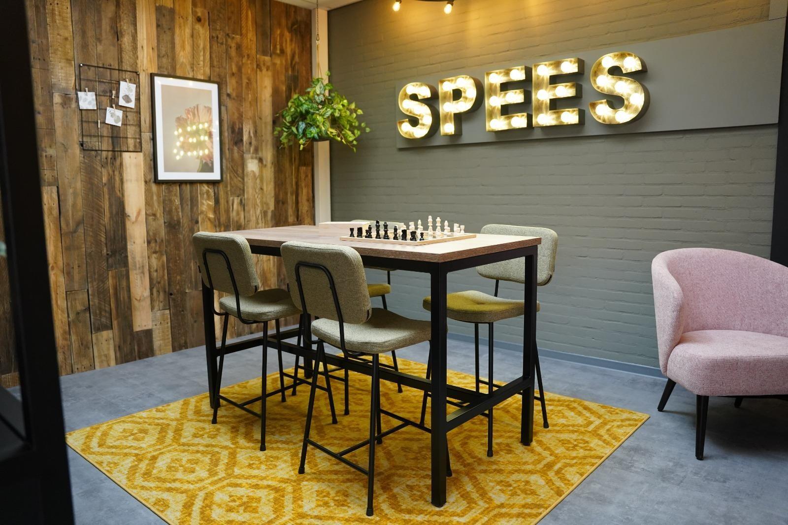 Het interieur van Spees