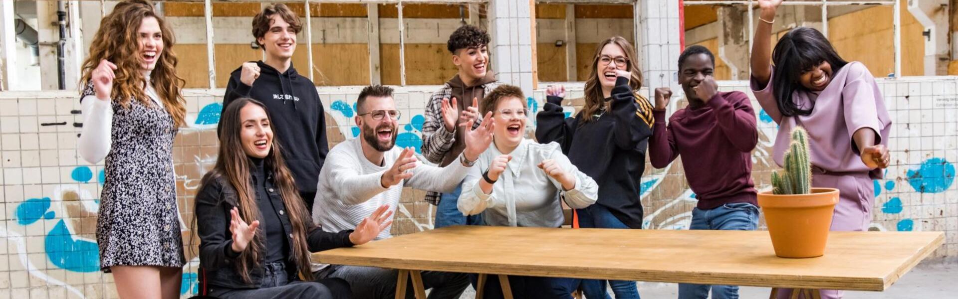 Een vrolijk gemeleerd gezelschap